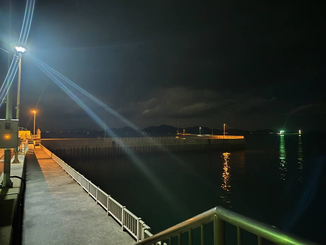 釣れるけん！愛媛ブログ ～ジャンプワールド～ : 本日の富田新港