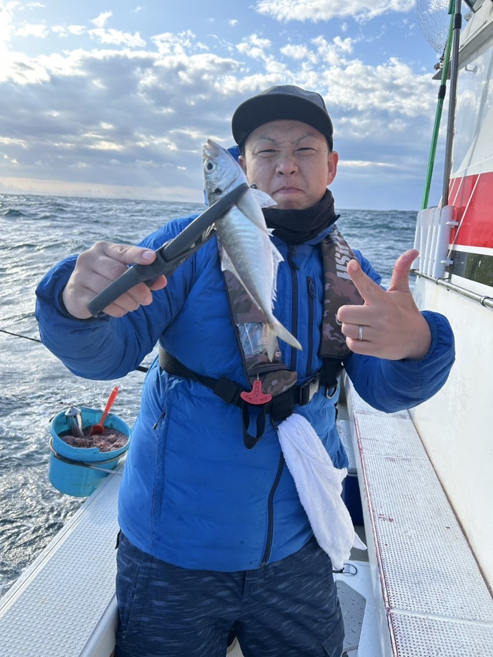 大阪・奈良 釣りブログ : 和歌山御坊「千代丸」でジャンボ平アジ！