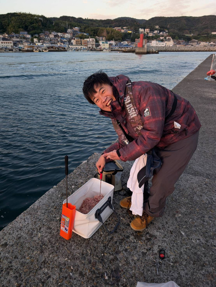 淡路島 洲本ブログ : 岩屋一文字でグレフカセ