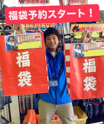 D7406061486d49acbbf03224c52ac09e_me