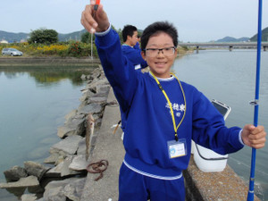 010_small