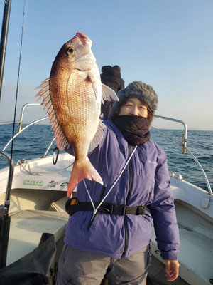 597488225224753855 597488225224753855