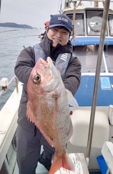 606625242919469267_medium