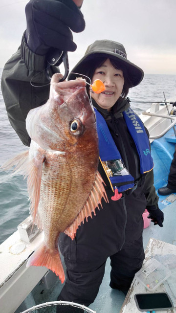 606625244010774784_medium